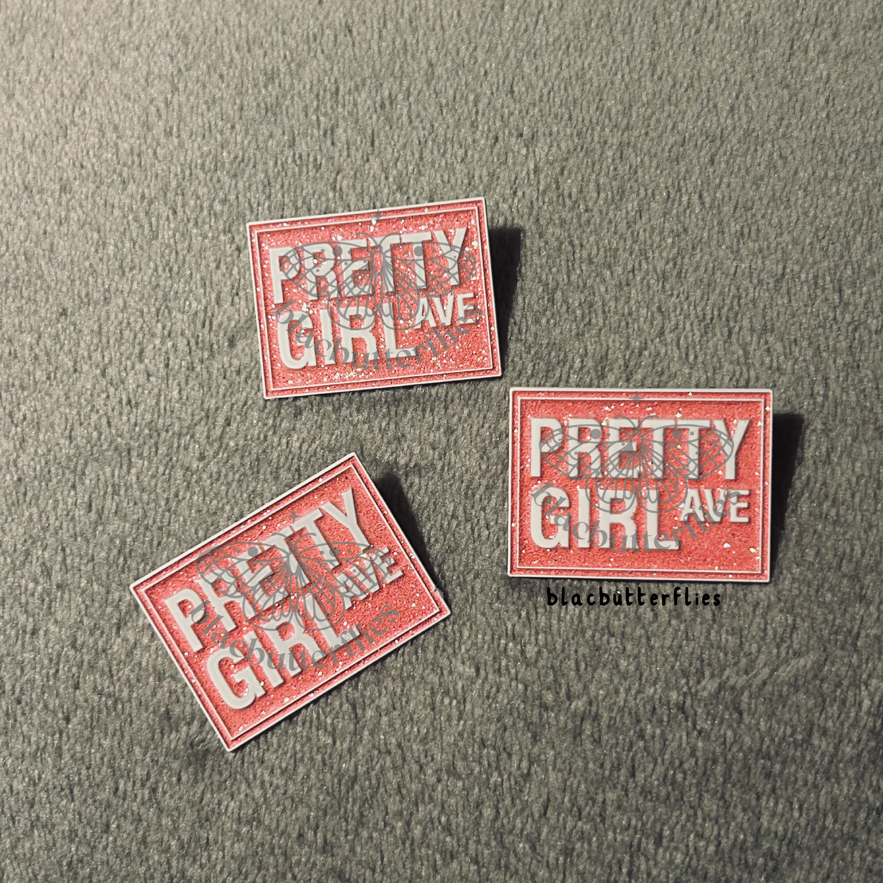 Pretty Girl Avenue Pin Badge