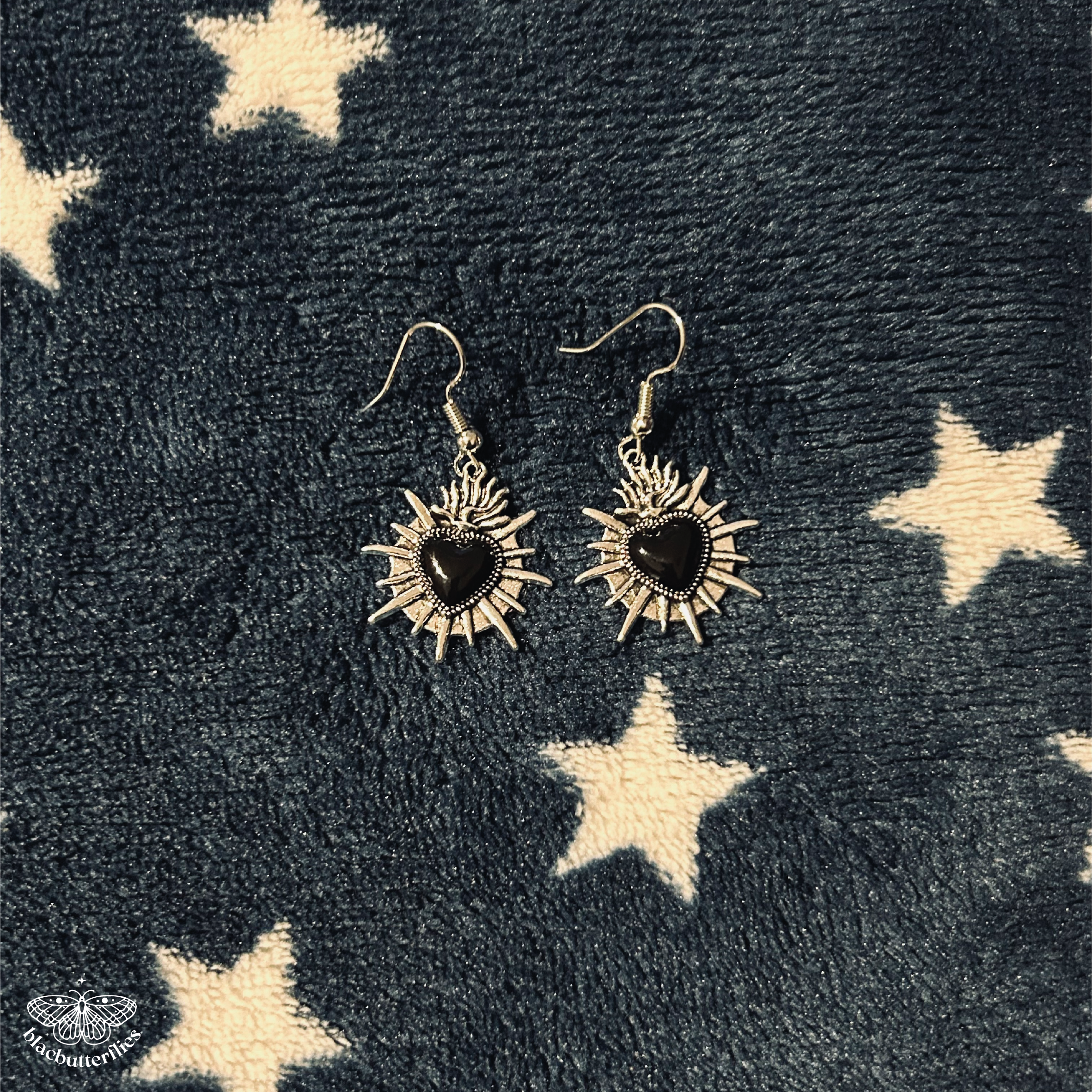 Spiked Circle Silvery Black Earrings